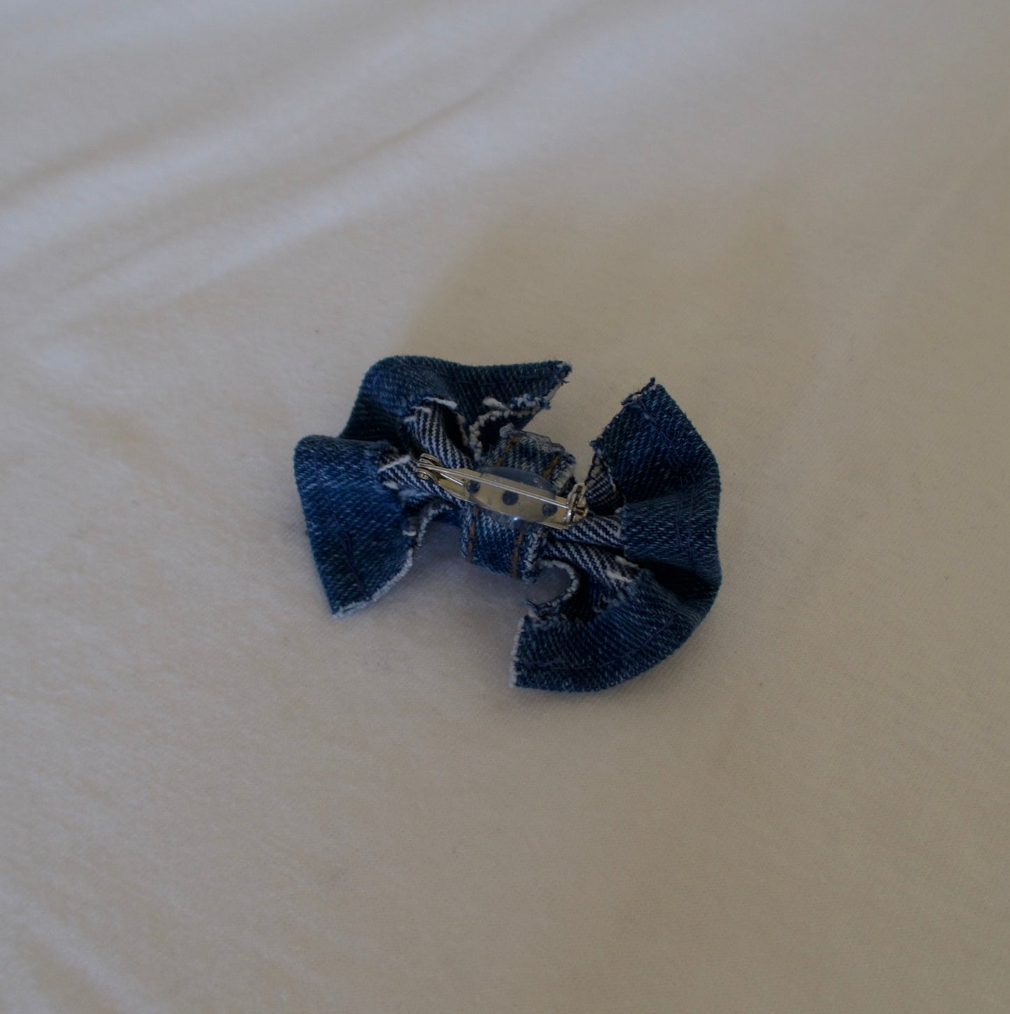 The Jean Bow Pin